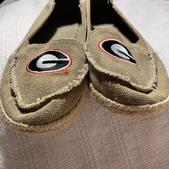 UGA GA Bulldogs Embroidered Logo Slip On Espadrilles - Picture 5 of 10
